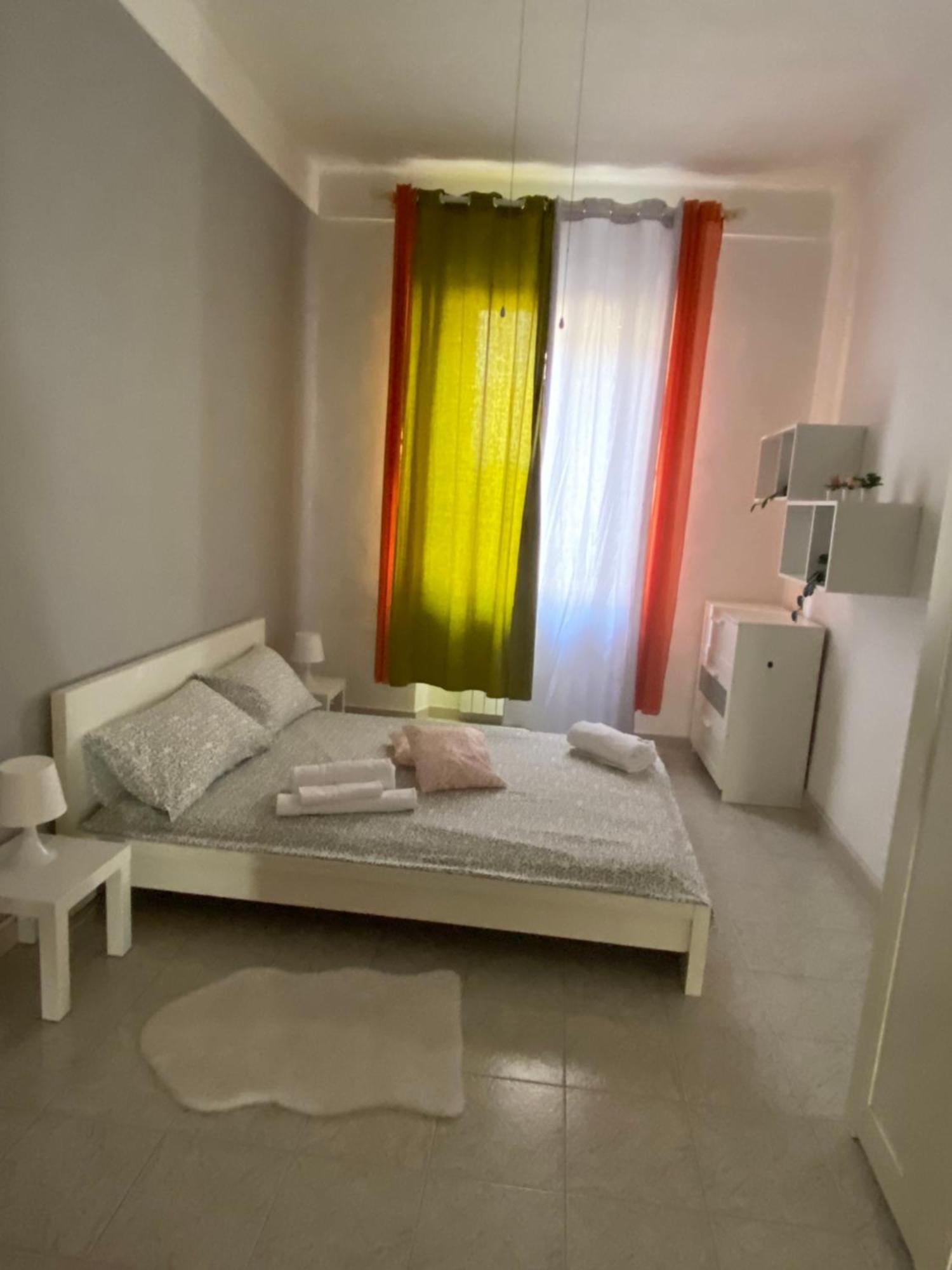 Appartamento Spazioso Vicino Al Centro 都灵 外观 照片